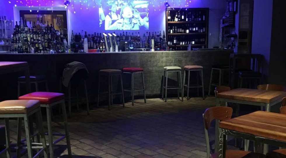 DOPO OLTRE 20 ANNI LO STORICO VINI E OLI A PESCARA VECCHIA NON RIAPRE