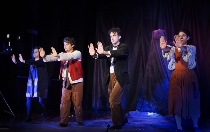 TEATRO PER RAGAZZI, A SULMONA “HANSEL E GRETEL” CON GIOCHI D’OMBRA, PUPAZZI E DANZE