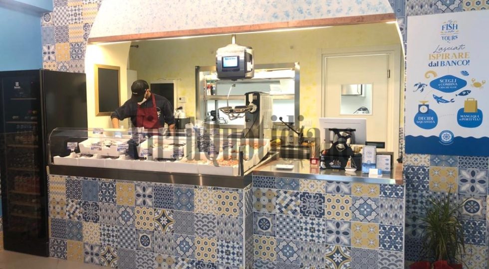 IN CENTRO ALL’AQUILA APRE “STRAPESCATO”, PESCE FRESCHISSIMO DIRETTAMENTE DALL’ADRIATICO