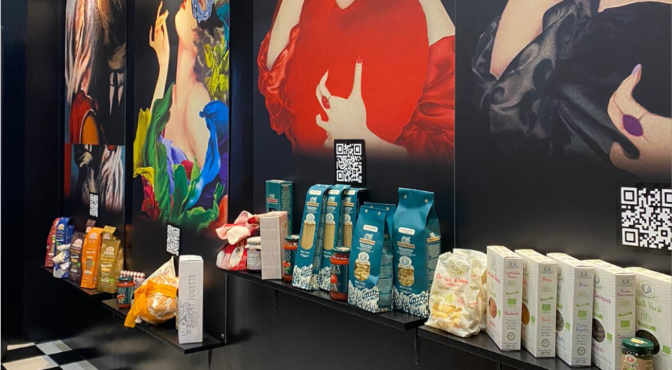 RUSTICHELLA D’ABRUZZO, A PESCARA UN DIGITAL STORE A PROVA DI DISTANZIAMENTO