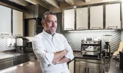 CHEF PERBELLINI, CONVENZIONE CON I TAXI PER IL DELIVERY