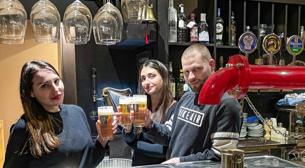 IL DIAVOLO SBUFFANTE DI CIVITA D’ANTINO, IL RISTOPUB CHE PORTA IL NOME DELL’ANTICA FERROVIA A VAPORE