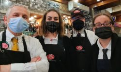 CAFFÈ EXCELSIOR, DA PIÙ DI 80 ANNI IL BAR DEI PESCARESI