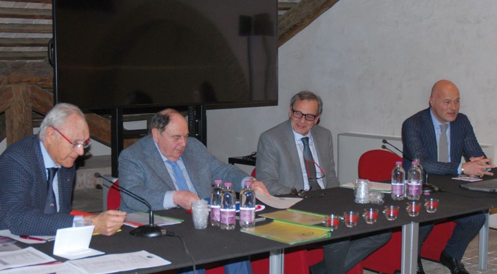 TORREFATTORI SCRIVONO AL GOVERNO: HORECA È 18% DEL PIL ITALIANO