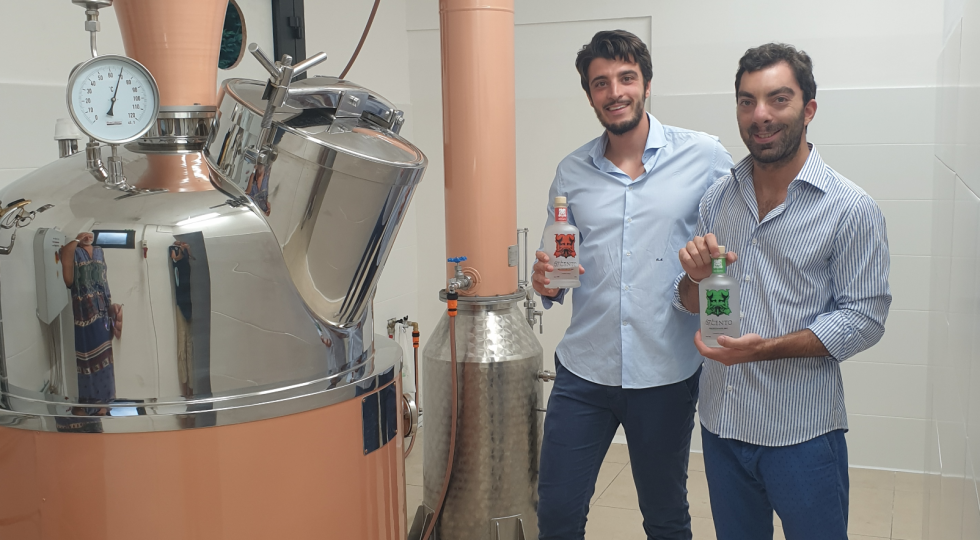 CONCORSO MONDIALE DI BRUXELLES, MEDAGLIA D’ARGENTO PER IL BOTANICAL GIN 67/100