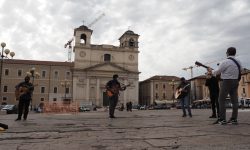 coprifuoco flashmob