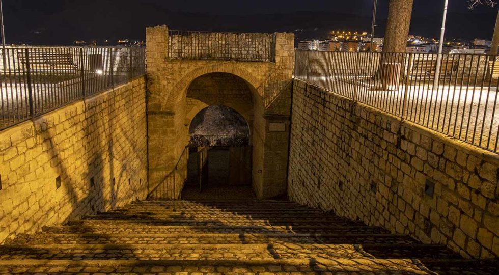 L’AQUILA, A SPASSO TRA VICOLI E RACCONTI: LE VISITE GUIDATE DI APRILE