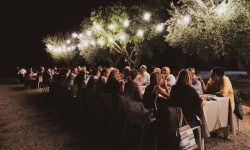 “VIGNETI APERTI” ENTRA NEL VIVO: DEGUSTAZIONI, APERITIVI E CENE TRA I FILARI