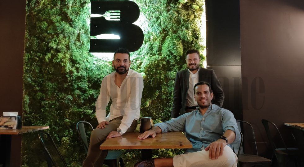 BESPOKE CITY PUB CAMBIA SEDE, MA NON LA SUA ESSENZA