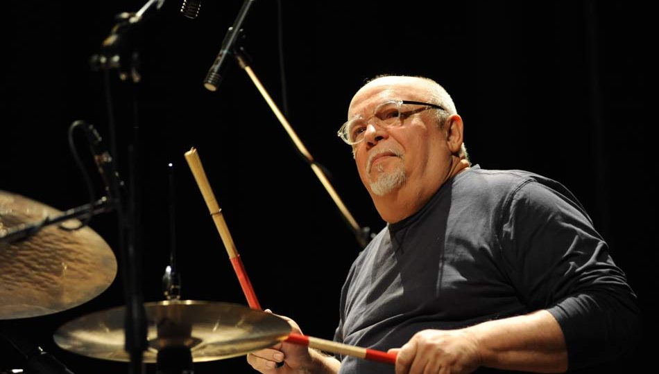LA BATTERIA NELLA MUSICA LEGGERA, ELLADE BANDINI ALL’AQUILA ALLA RASSEGNA “GONG OH!”