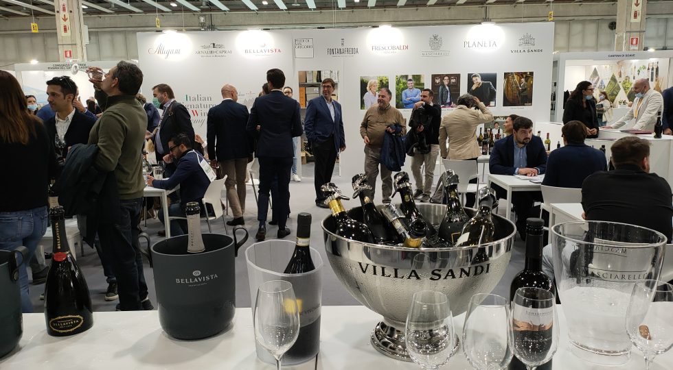 VINITALY, NEL 2021 VALORE VINO E BOLLICINE CRESCE DEL 9,7%