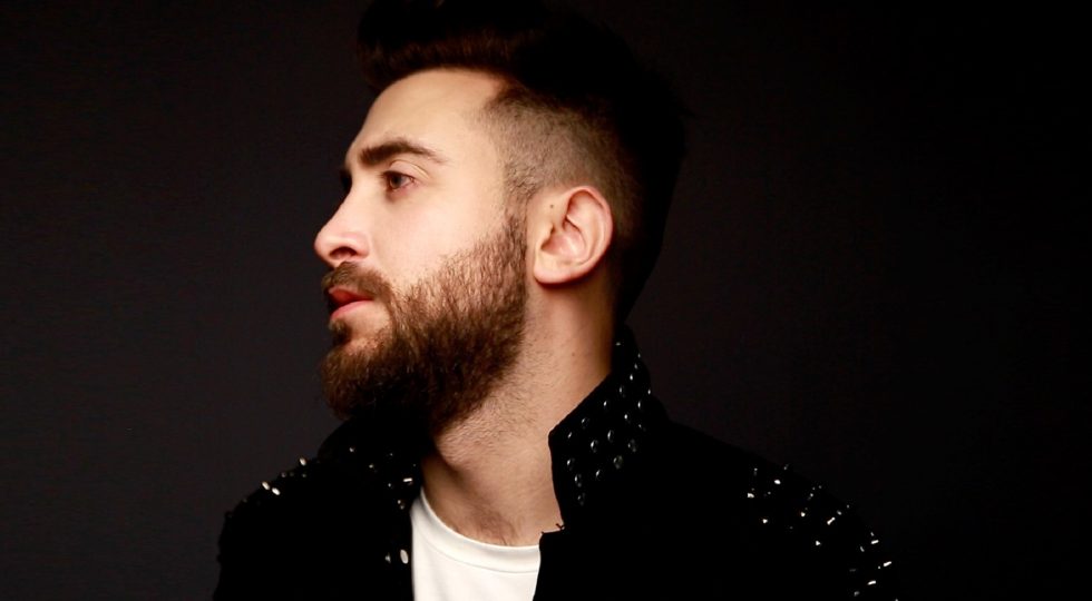 GIORGIO GABER “VISTO” DA SIMONE COCCIGLIA APRE LA STAGIONE DEL CIRCOLO GIOVANI AMICI DELLA MUSICA DELLA “BARATTELLI”