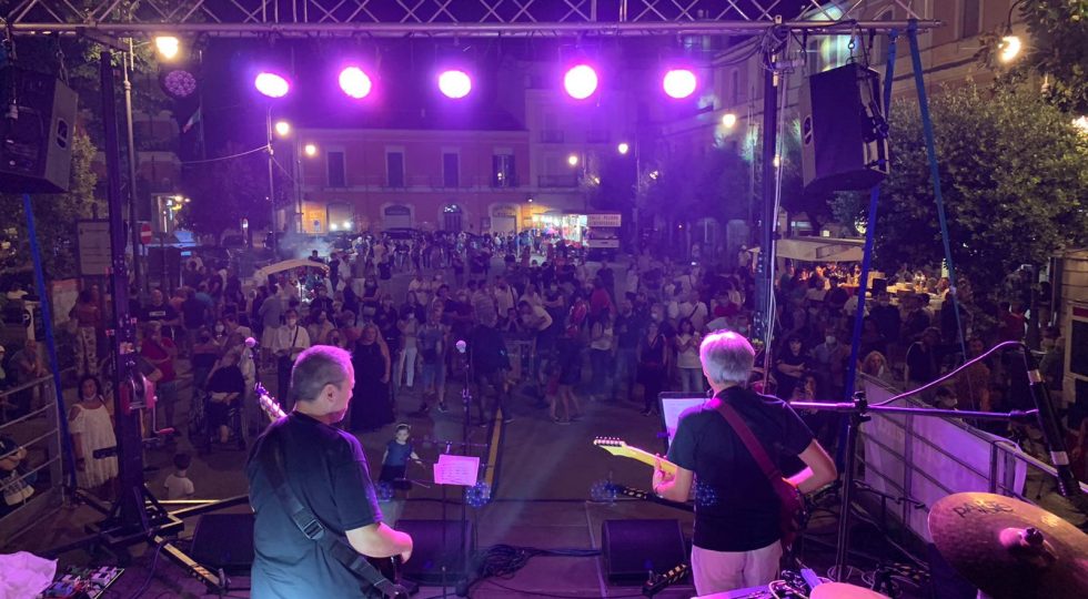 TORNA “POPOLI SOUND”, DA OLTRE QUARANT’ANNI IL “VIVAIO” DELLA MUSICA ABRUZZESE