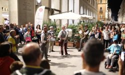 "L'Aquila suona", musica, performance e teatro di strada tra vie, piazze e cortili