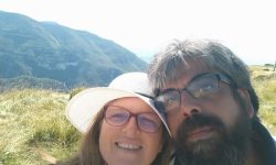 AGRICOLA PARTENOPEA, “CONTADINI IN ABRUZZO PER RITROVARE IL GIUSTO TEMPO DELLA VITA”