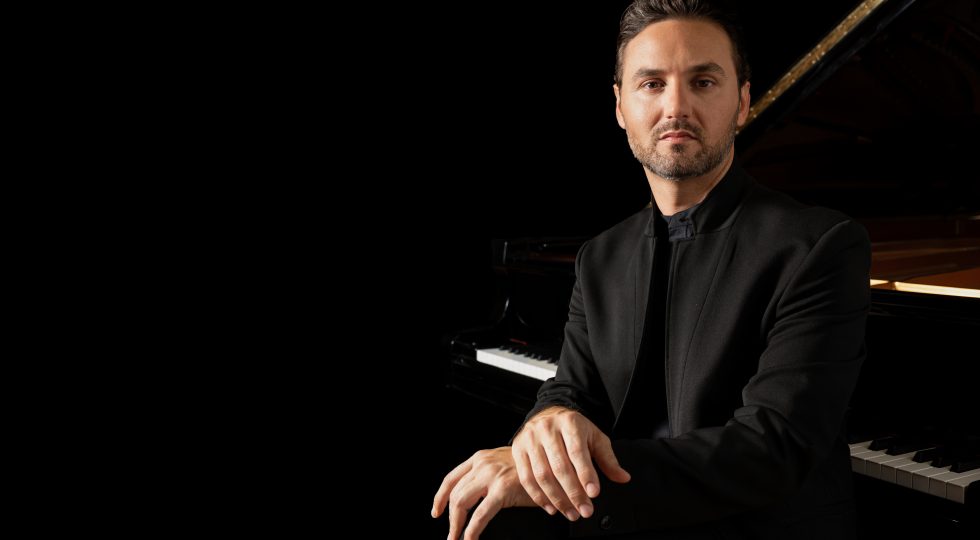 IL TOUR DEL PIANISTA GIUSEPPE ALBANESE FA TAPPA ALL’AQUILA PER LA STAGIONE DELLA “BARATTELLI”