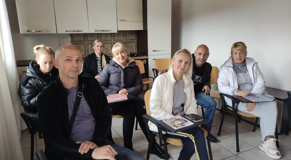 CORSO DI ITALIANO PER FAMIGLIE UCRAINE OSPITI NELLA PIANA DI NAVELLI