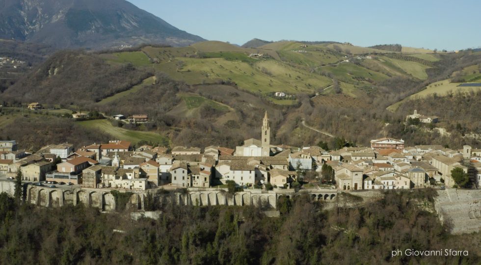 Festival dei monti Gemelli: escursioni, tavole rotonde e spettacoli tra Campli e la montagna dei Fiori