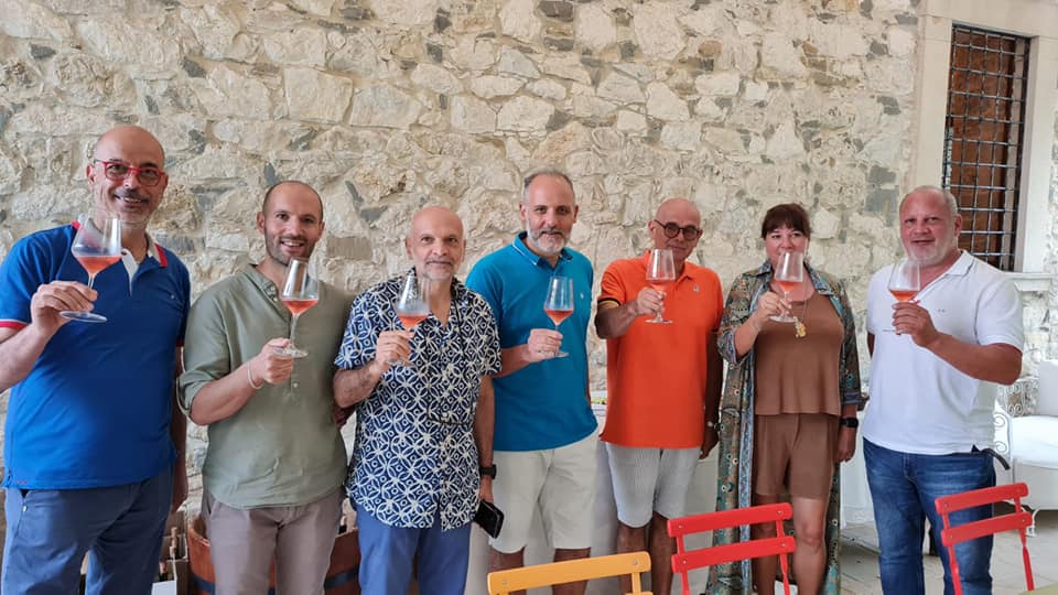 Anteprima Gironi Divini 2023: giuria tecnica e produttori a confronto sulle espressioni del vino d’Abruzzo