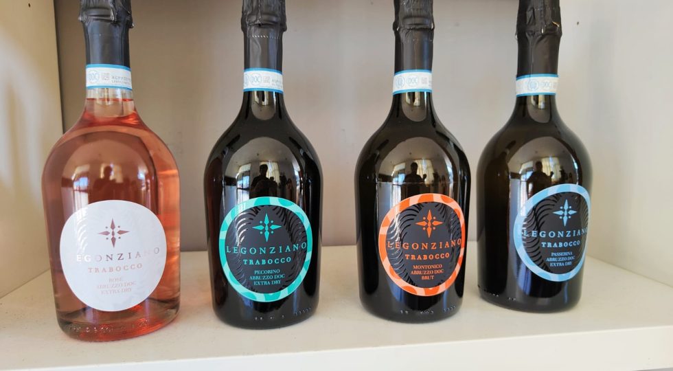 Spumante Trabocco Abruzzo doc, lo chef dello Zio Barrett abbina le bolle a tutto pasto