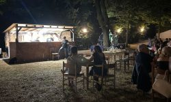Jazz in Pineta: a Bellante una serata tra musica, vino e sapori d’Abruzzo