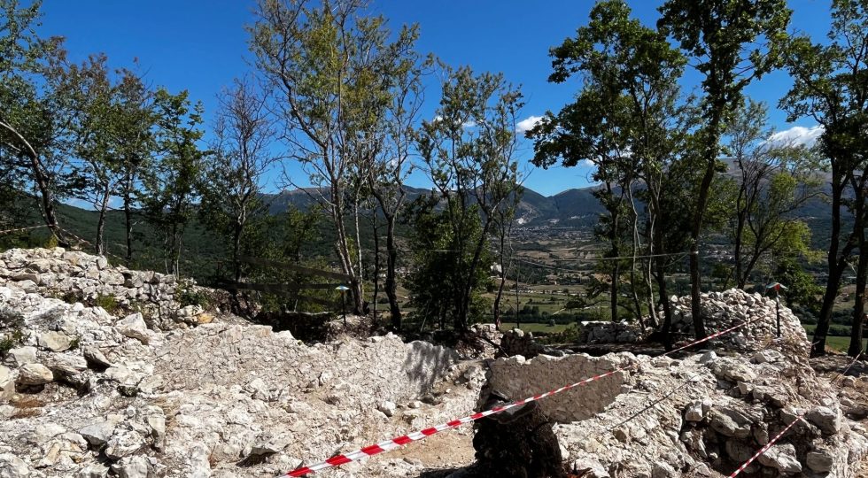Un seminario sui reperti archeologici del castello di Preturo