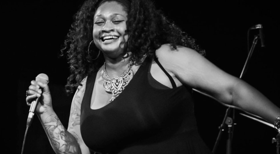 Zafferano, tartufo e grande blues, alla Cabina cena concerto con Jj Thames e Luca Giordano