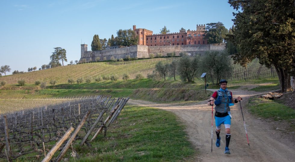 Di corsa alla scoperta del Chianti, torna l’Ultra Trail tra i luoghi del celebre vino