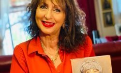 Daniela Musini con il suo nuovo libro “Le incantatrici” all’Aquila con l’associazione Quarto di San Pietro