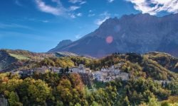 Tre giorni di gastronomia e artigianato artistico nelle vie di Castelli con “Chicchere&Cioccolato”