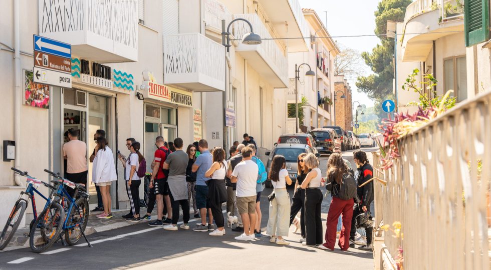 Da Matti street food, pronti per il super ponte 25 aprile-1° maggio. Panini gourmet e spritz fantasia con gli spumanti Trabocco