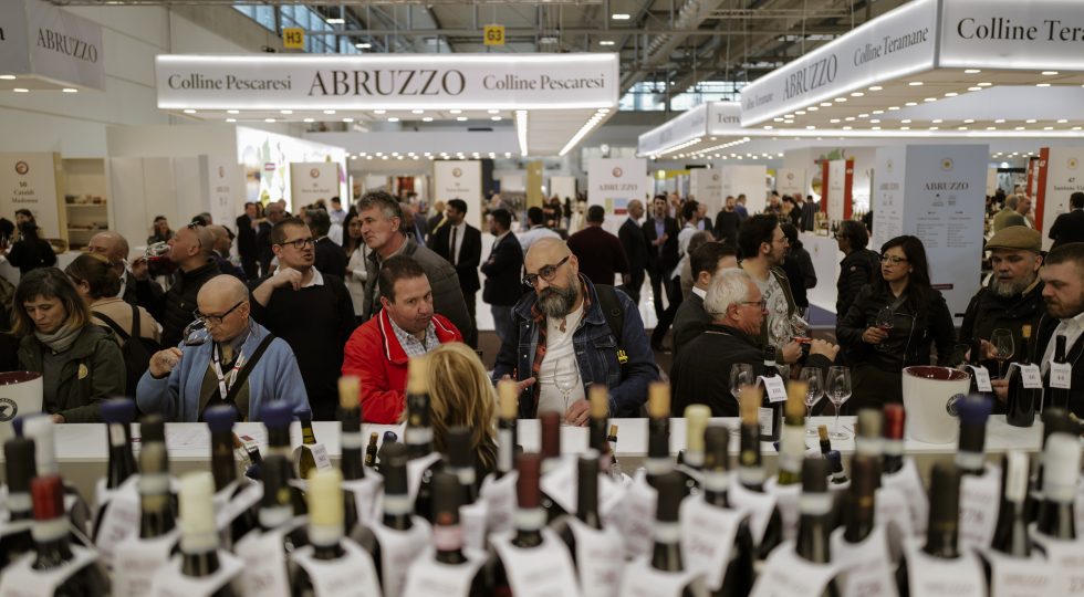 Abruzzo al Vinitaly, ecco il programma e le cantine che vale la pena scoprire