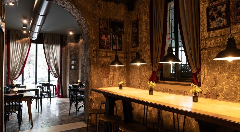 A Milano apre Flores Còcteles Arena: grandi classici e drink delle nouvelle vague della mixology
