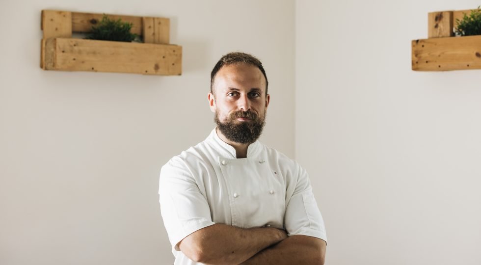 “Resilienza”, a Pineto i piatti di Mattia Fuschi sono a tre ingredienti