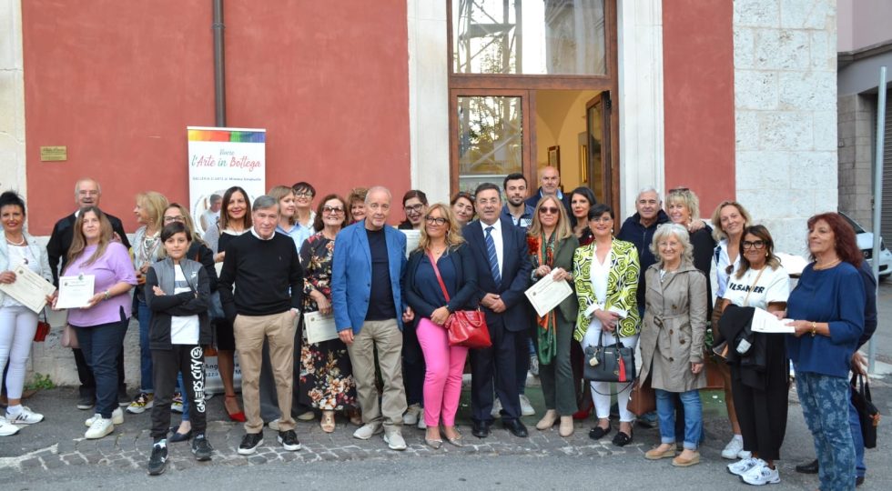 La bottega d’arte di Mimmo Emanuele compie tre anni