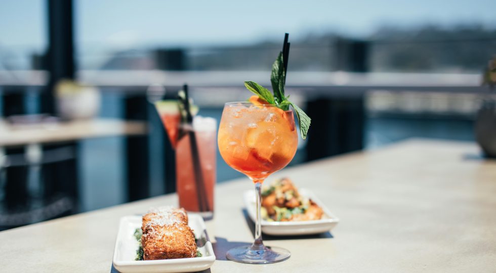L’aperitivo è instagrammabile e territoriale. Ecco come ha conquistato metà degli italiani secondo gli esperti