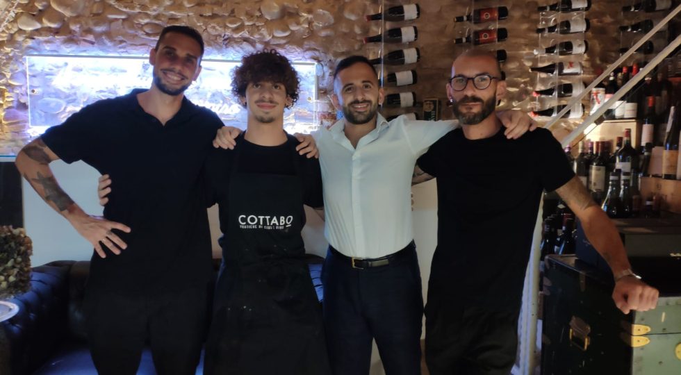 Simone Agabitini e Nico Barone: “Cottabo punta a stupire con la materia prima locale. Vogliamo dare la forza che manca al territorio”