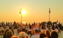 La piazza del Teatro Tosti di Ortona protagonista del Concerto dell’alba