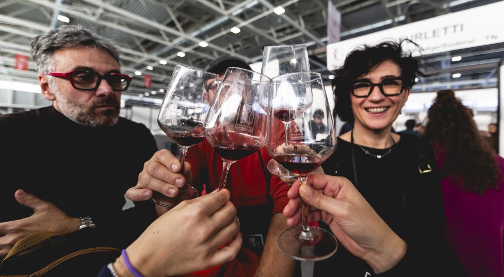 Quasi in trentamila al Mercato dei vignaioli Fivi a Bologna