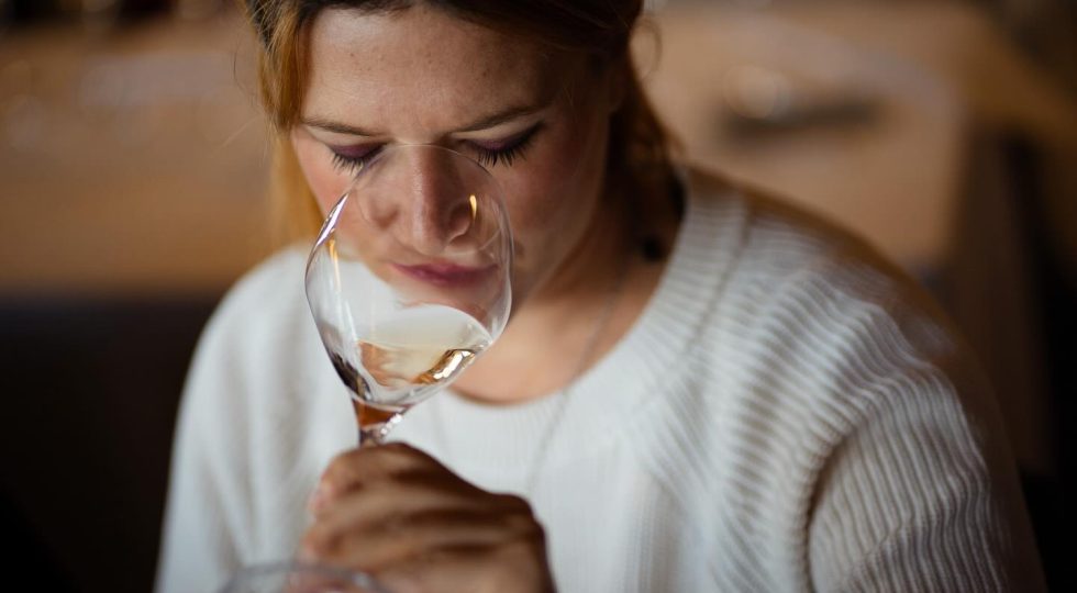 Sempre più bolle, ma poche Doc. L’esperta: “Spumantizzare senza criterio non porta da nessuna parte”