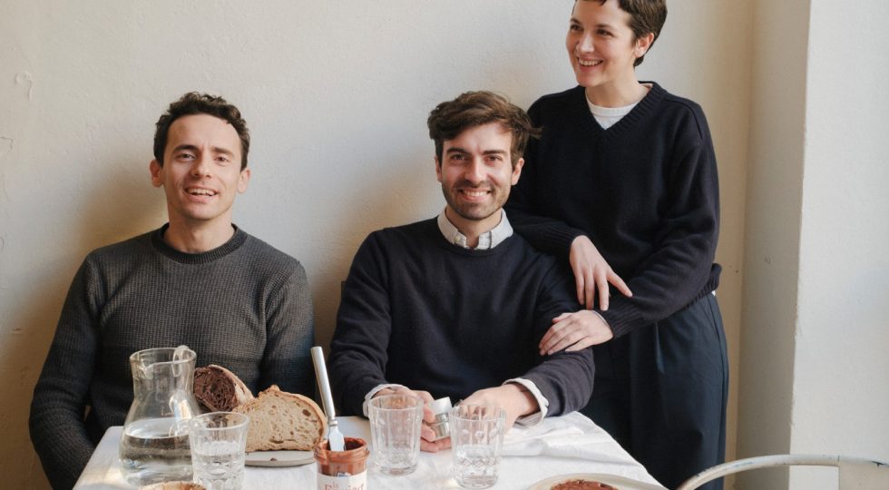 A Piacenza il laboratorio che produce cioccolato bean to bar: “Fare cultura significa dare al cacao aromatico il giusto posto nel mondo”