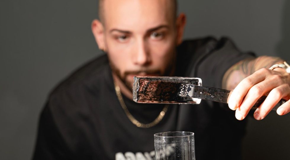 “Cocktail dealcolato? Preferisco rinunciare”. Ecco Samuele Pompetti, partner in crime del famoso pizza-chef abruzzese