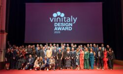 Il packaging diventa cultura di prodotto. Tutti i premi del Vinitaly Design Award 2025