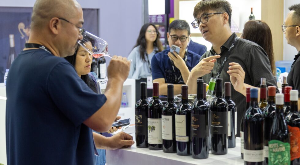Al via Wine to Asia: Shenzhen capitale asiatica del vino e degli spirits