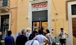 All’Aquila ha aperto Crunch, pizza romana in teglia “firmata” Angelo Iezzi