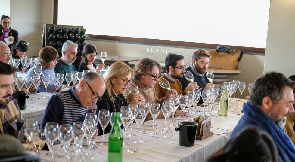 Spumanti dell’Etna protagonisti di un tour nazionale: da L’Aquila a Palermo, passando per Milano, Roma e la Sicilia