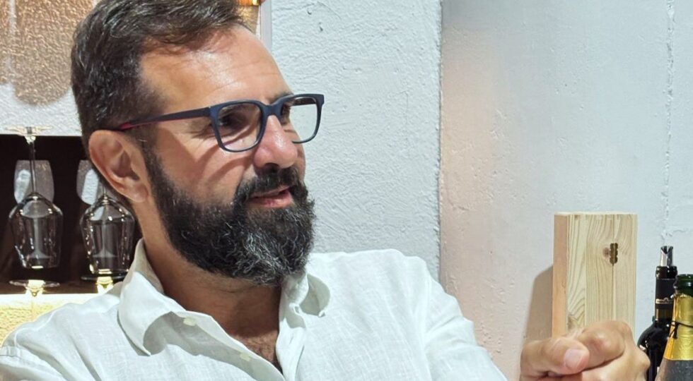 Vini affinati sott’acqua, Kottakhs di Jamin “sfida” Cotarella: “Ecco i nostri studi scientifici, nessuna alchimia. Incontriamoci”