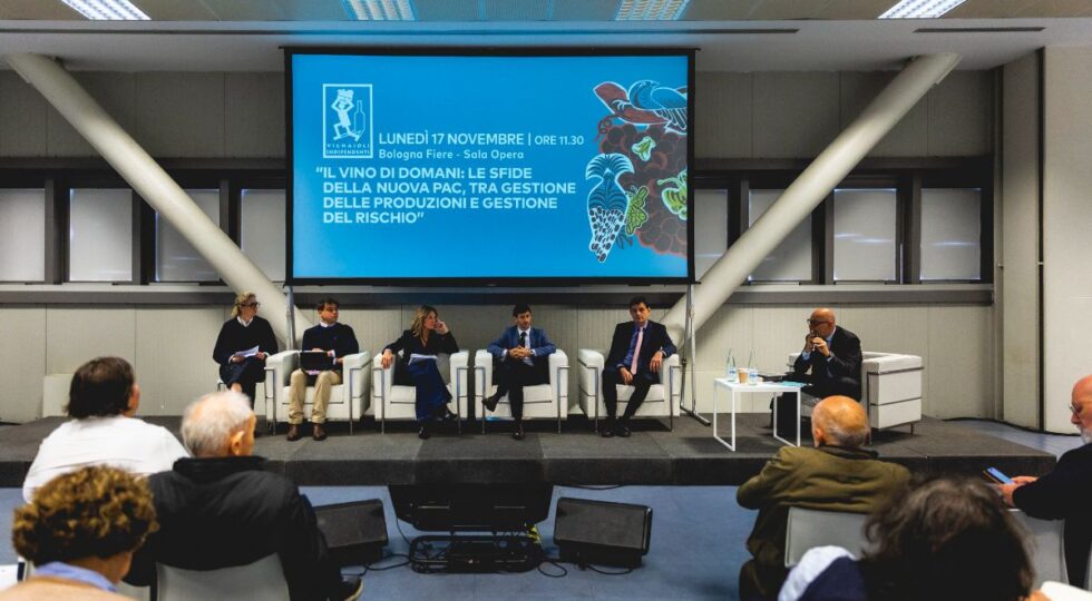 La Fivi entra nel Tavolo di filiera Vino. Al Mercato di Bologna riflessioni sulla nuova Pac: “Produrre ciò che serve”