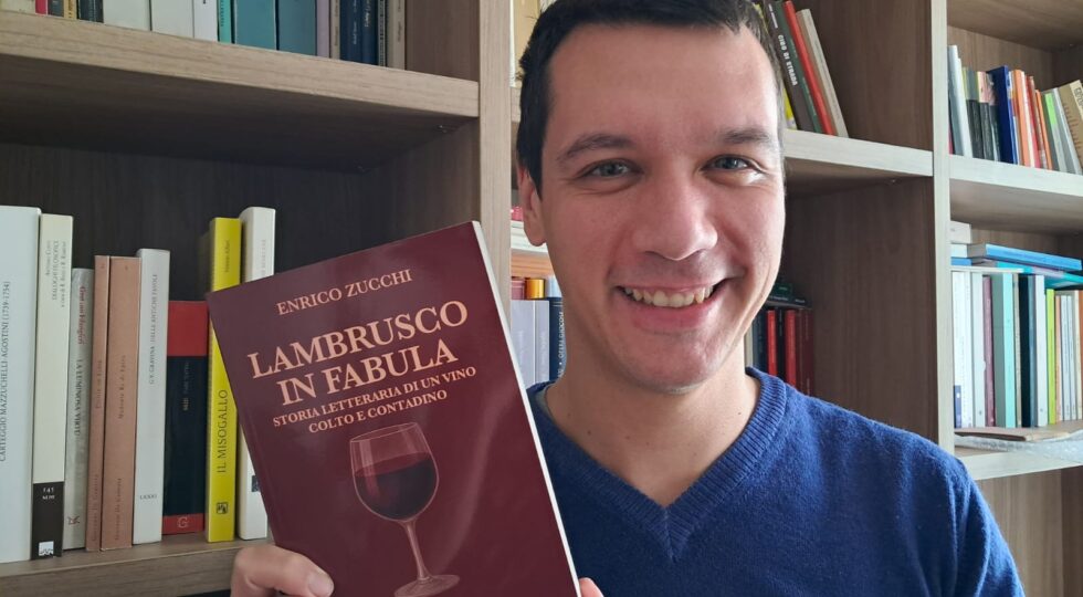 La spumeggiante favola del Lambrusco in un libro del professor Enrico Zucchi
