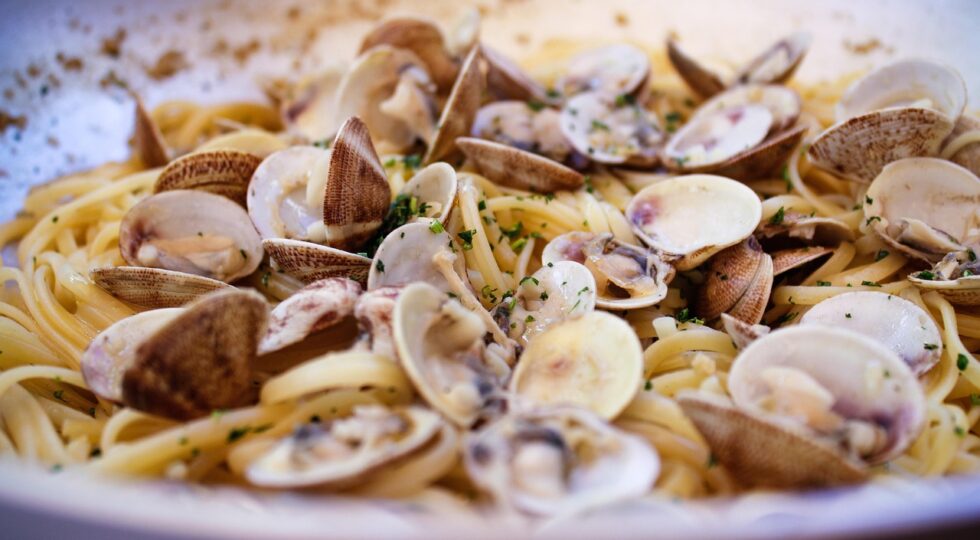 Mangiare di magro prima della festa, i piatti della Vigilia di Natale tra fede e tradizione